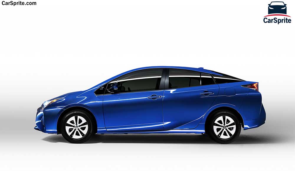 Toyota Prius 2018 prices and specifications in Qatar | Car Sprite